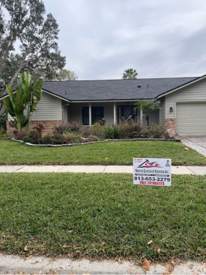 Three Benefits of Scheduling Professional Residential Roofing Services