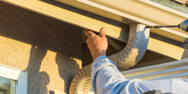 Considering New Gutters? Three Reasons to Request a Professional Gutter Estimate